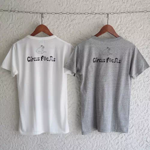 オーダーメイドのプレゼントやギフトにオリジナル日本製コラボT CIRCUS FOCUS × Flying Frog Kobe ABC