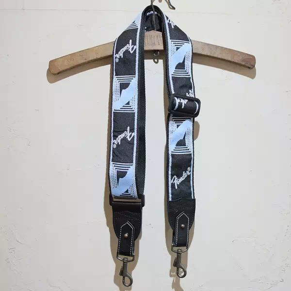 オーダーメイドのプレゼントやギフトにオリジナル日本製フェンダーギターストラップのショルダー紐