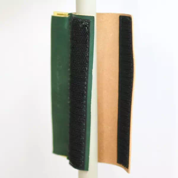 オーダーメイドのプレゼントやギフトにオリジナル日本製ピックホルダー