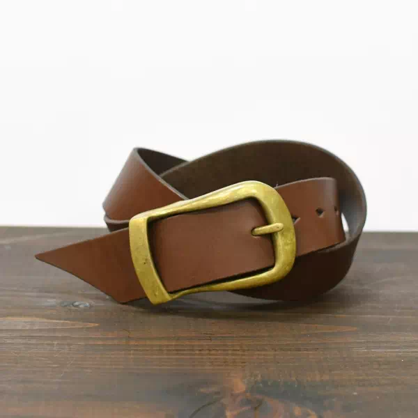 ギフト・プレゼントに大きなベルトバックルを持ち込みでヌメ革オーダーベルト