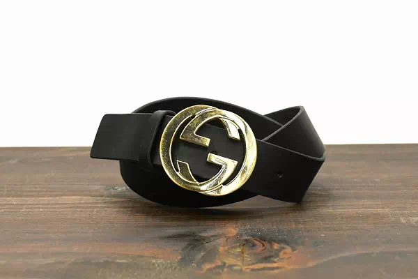 ギフト・プレゼントに真鍮バックルでヌメ革ベルトをオーダーメイド