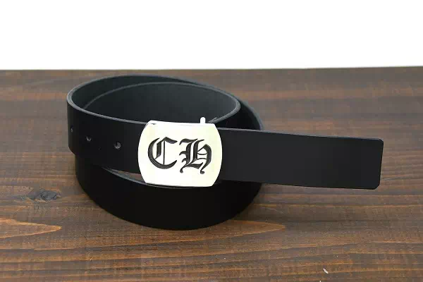 ギフト・プレゼントにクロムハーツのミリタリーシルバーバックルをオーダーメイド