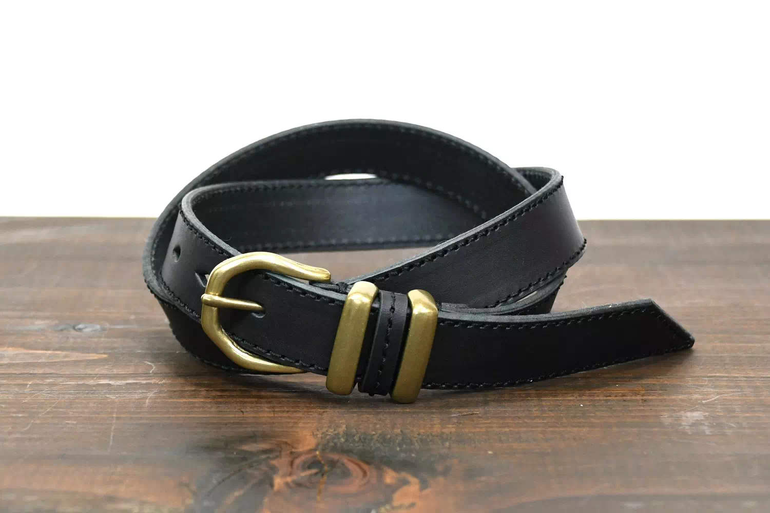 ギフト・プレゼントにサルカン3個が印象的な真鍮バックルベルトのオーダー製作