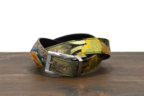 ギフト・プレゼントに帯からリバーシブルのベルトをオーダー製作。