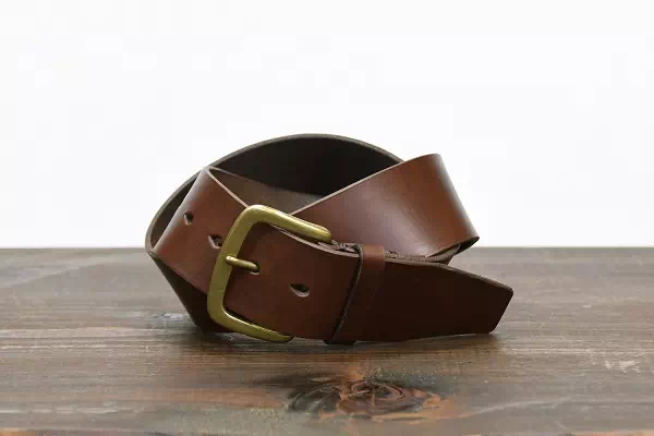 ギフト・プレゼントに5cm幅の極太ヌメ革ベルトをオーダー製作