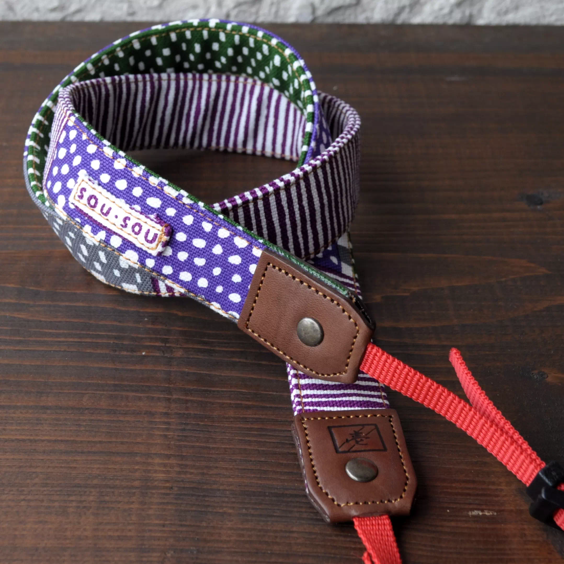 ギフト・プレゼントに日本製オリジナルオーダーメイドsousouカメラストラップ