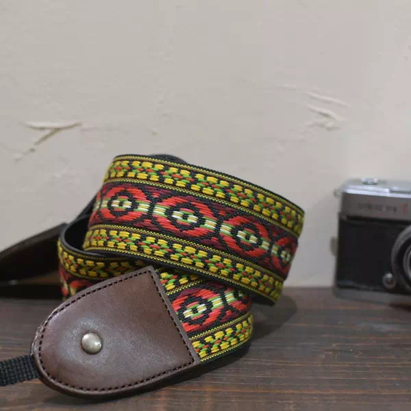 ギフト・プレゼントに日本製麻葉柄オリジナルオーダーメイド名入一眼レフカメラストラップ