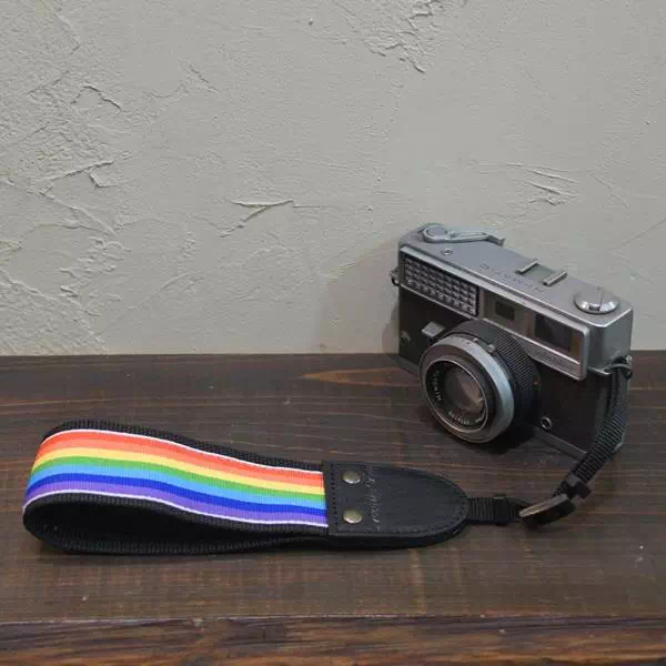 ギフト・プレゼントに日本製オリジナルオーダーメイド一眼レフハンドカメラストラップ