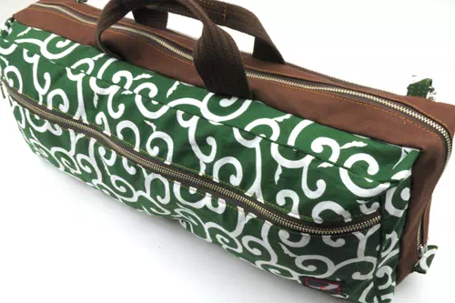 オーダーメイドのプレゼントやギフトにオリジナル日本製フルートケース