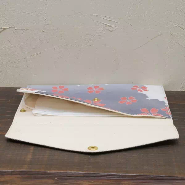 オーダーメイドのプレゼントやギフトにマスクケース