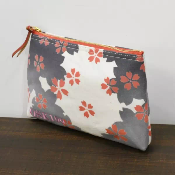 オーダーメイドのプレゼントやギフトにヌメ革ゴルフクラブのパターカバー製作