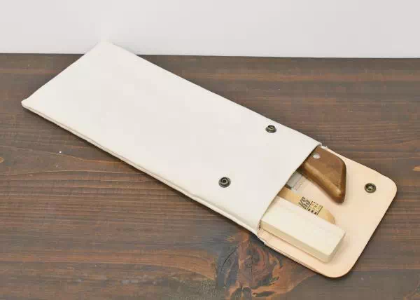 オーダーメイドのプレゼントやギフトに蕎麦包丁を入れる専用バッグをヌメ革6号帆布でオーダー製作