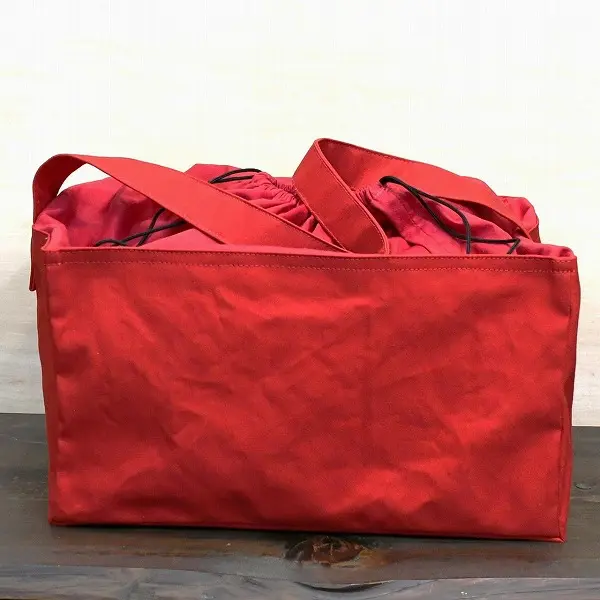 オーダーメイドのプレゼントやギフトに10号帆布でバイクのリアキャリア用の鞄をオーダー製作