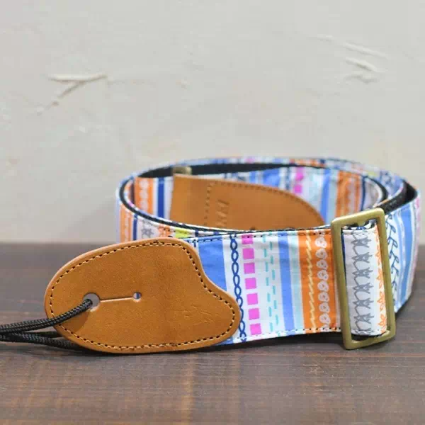 ギフト・プレゼントに日本製オリジナルオーダー民族模様ギターストラップ