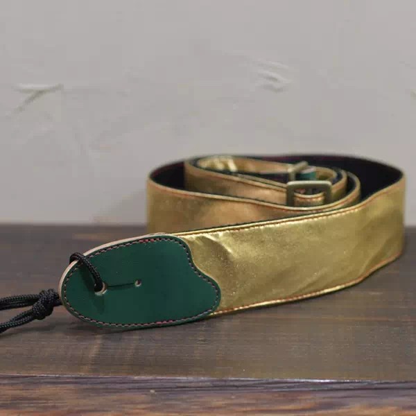 ギフト・プレゼントに日本製オリジナルオーダー金箔ギターストラップ