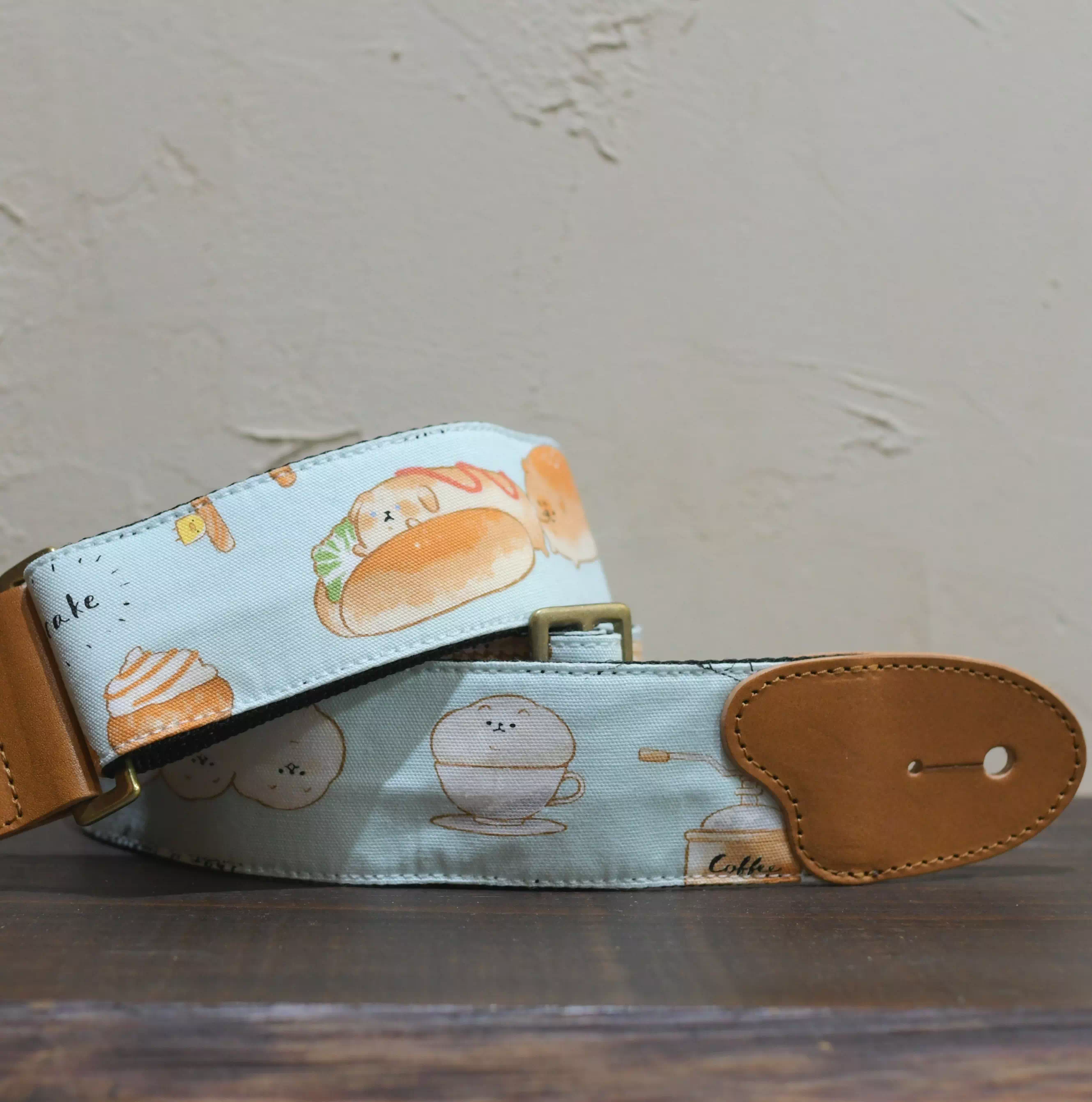 ギフト・プレゼントに日本製オリジナルオーダーゆるキャラ生地ギターストラップ