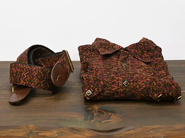 ギフト・プレゼントに日本製オリジナルオーダーギターストラップ・補正・修理