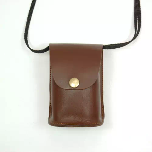 オーダーメイドのプレゼントやギフトにオリジナル日本製ヌメ革nicon双眼鏡ケース