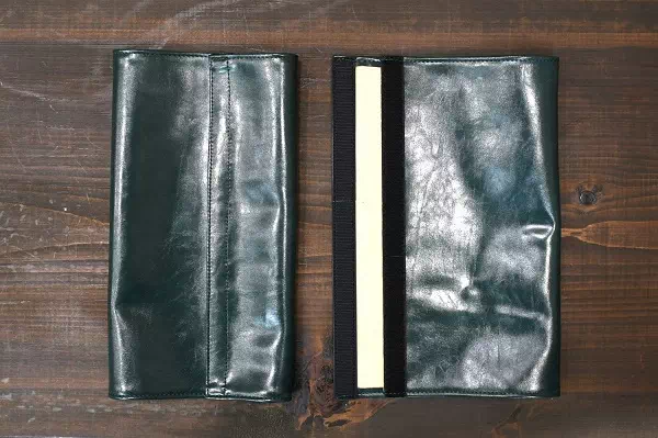 オーダーメイドのプレゼントやギフトに車のサンバイザーにシートと同じ素材の合皮でオーダー製作