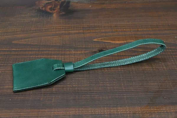 オーダーメイドのプレゼントやギフトにスリムメガネケースのセミオーダーでオーダー製作