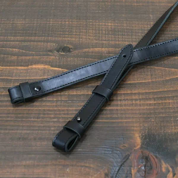 オーダーメイドのプレゼントやギフトにルイヴィトンの斜め掛け出来るようにショルダー紐のオーダー製作