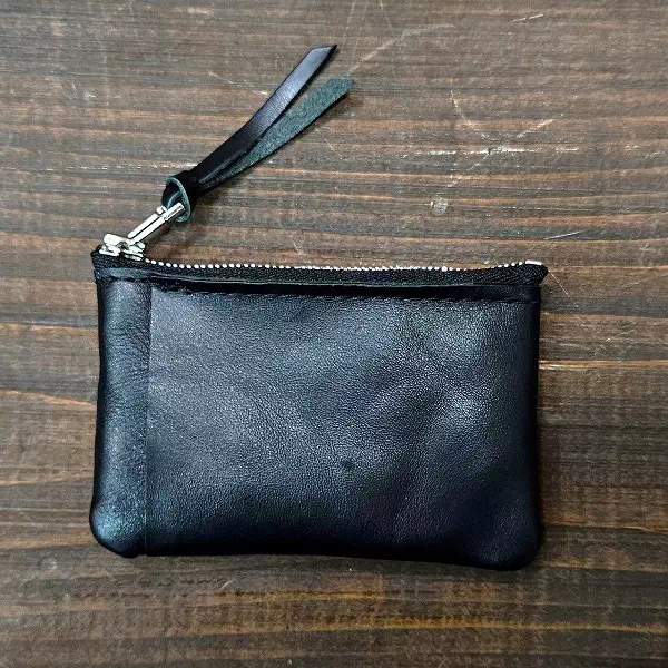 オーダーメイドのプレゼントやギフトにコインケースをカスタムオーダーでお客様仕様にオーダー製作