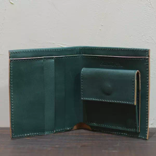 オーダーメイドのプレゼントやギフトにオリジナル日本製二つ折り財布