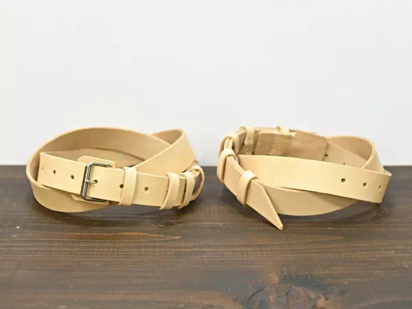 ギフト・プレゼントに大きなベルトバックルを持ち込みでヌメ革オーダーベルト