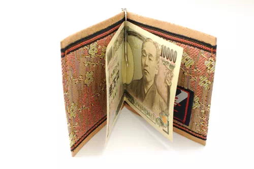 オーダーメイドのプレゼントやギフトにオリジナル日本製ヌメ革畳縁