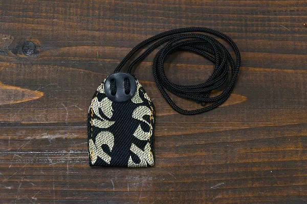 オーダーメイドのプレゼントやギフトにミニチュアな畳縁ＩＣカードケースをオーダー製作をオーダーメイド