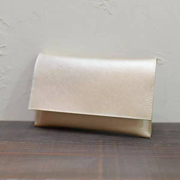 オーダーメイドのプレゼントやギフトにオリジナル日本製通帳ケース